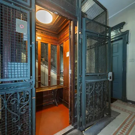 Luxury Quiet Above Subway Appartement Milan