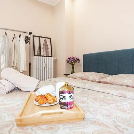 Luxury Quiet Above Subway Appartement